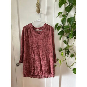 Ana Women’s size medium long sleeve top